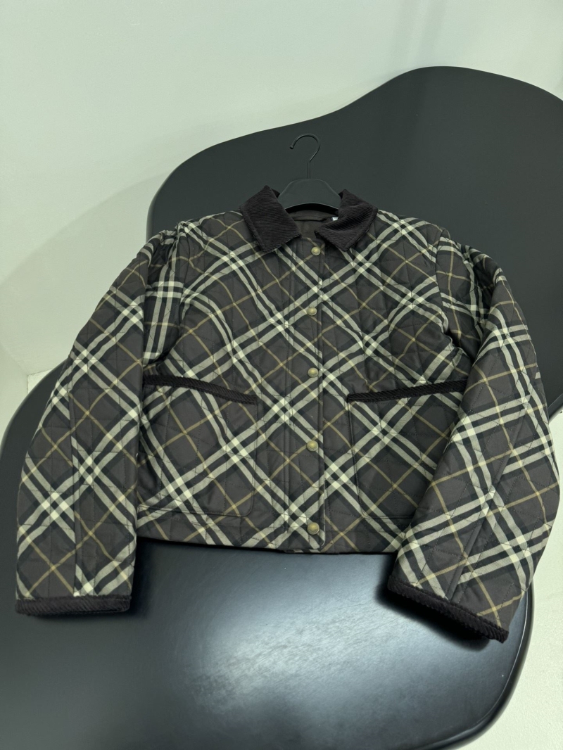Bv*b*rry outwear